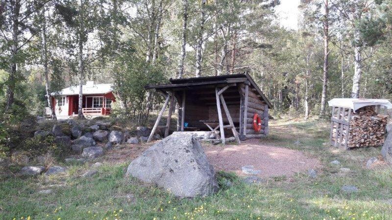 Mellangards Stugor - Foersta Stugan Foglo ภายนอก รูปภาพ